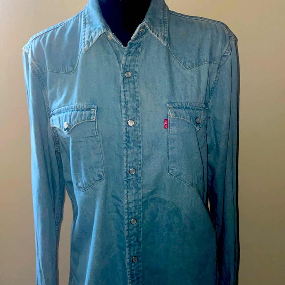 Levi’s Western- long sleeve, snap button front shirt , Small